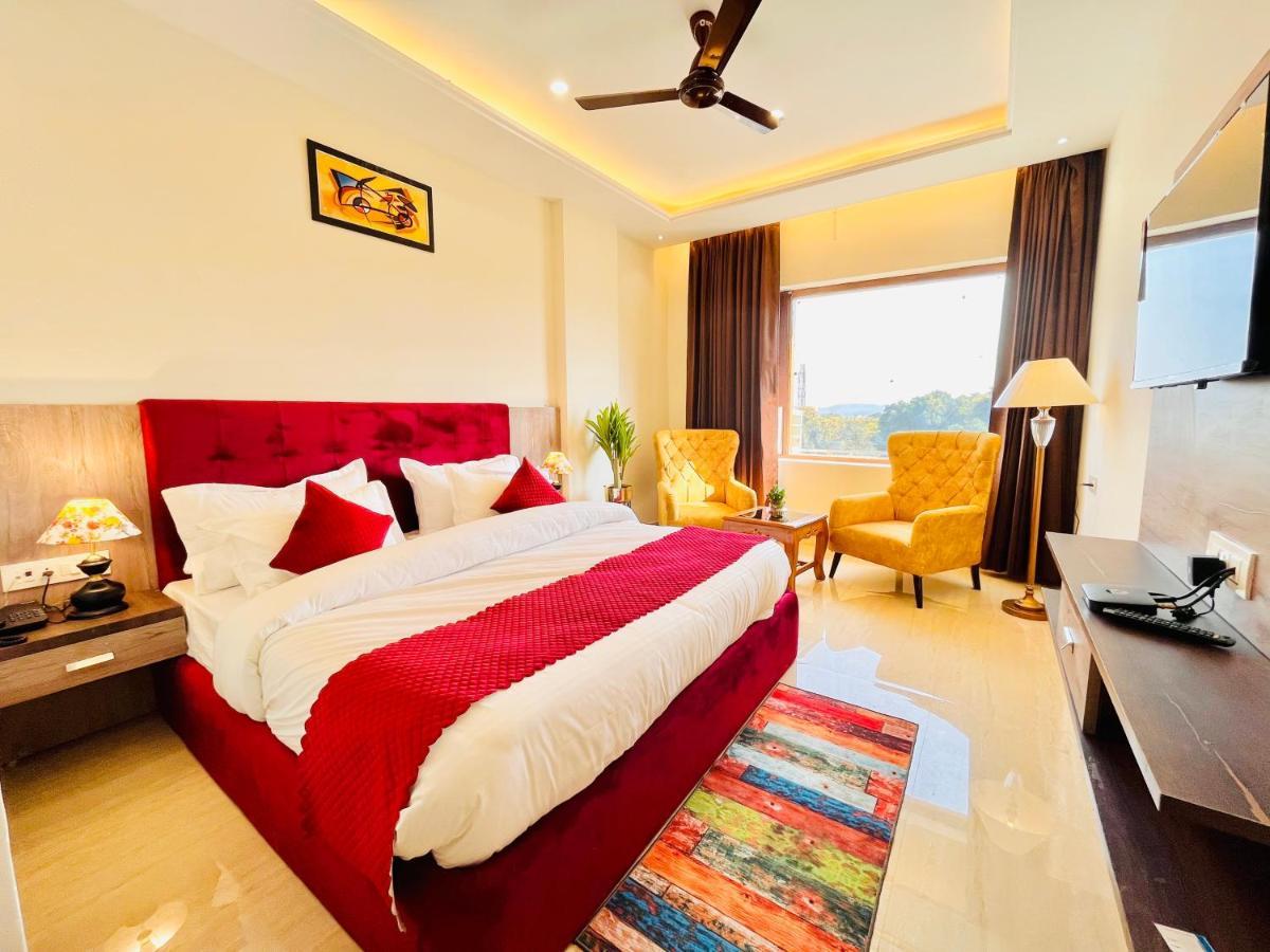 Ganges Blossam - A Four Star Luxury Hotel & Resort Haridwār Exterior foto